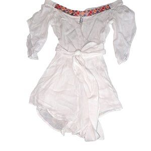 Women's NWT Seven Wonders romper, white, size 8